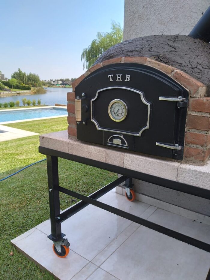 Horno de Barro Familiar con Estructura en Hierro y Puerta THB - Imagen 7