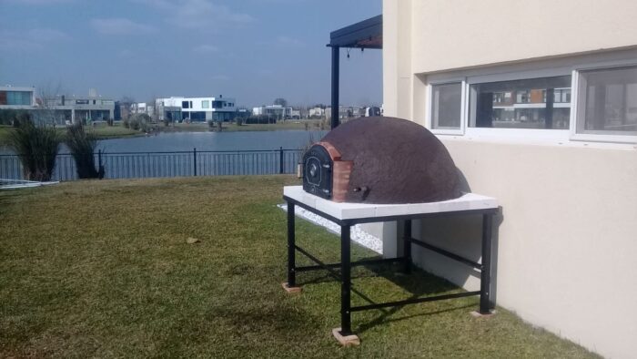 Horno de Barro Familiar con Estructura en Hierro y Puerta THB - Imagen 10